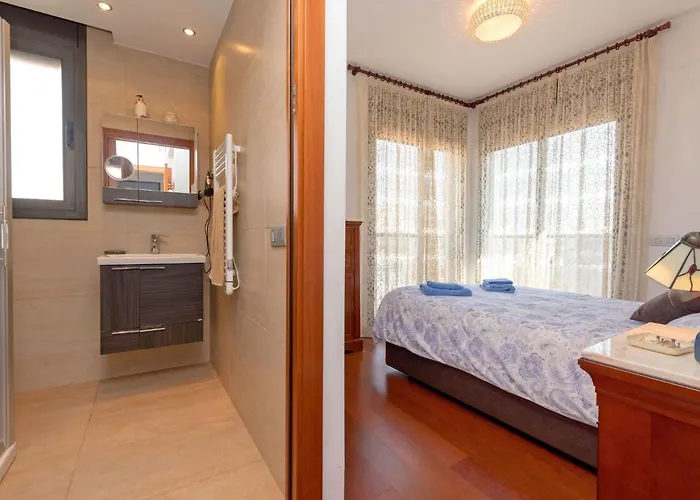 Lejlighed Poblenou By Interhome *